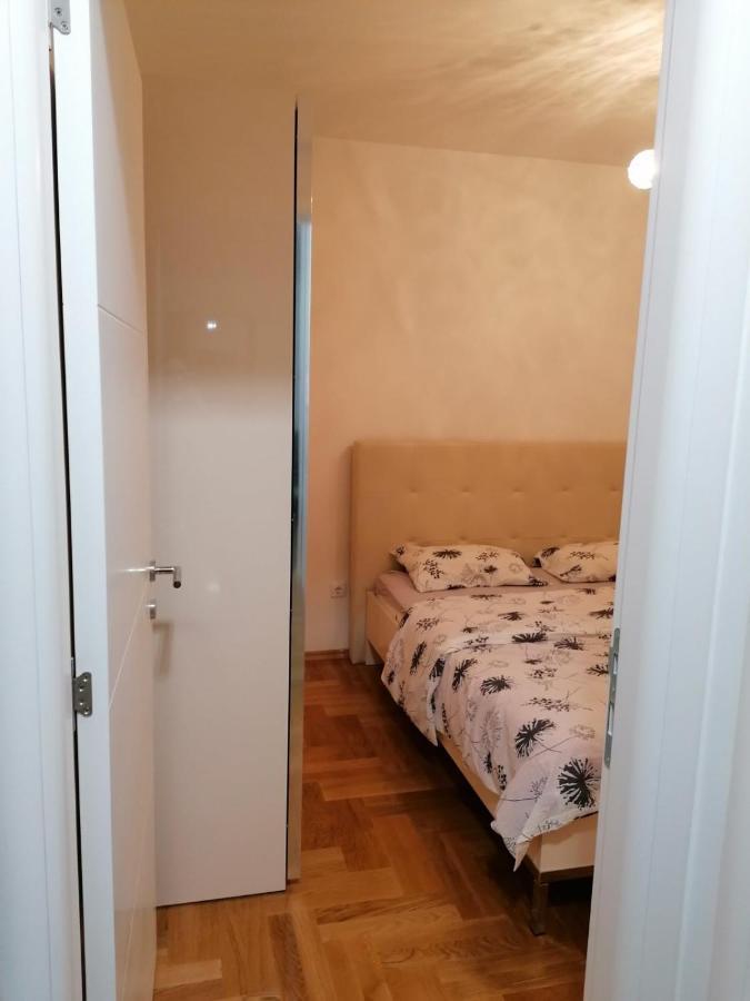 Apartman Venecija Banja Luka Exterior photo