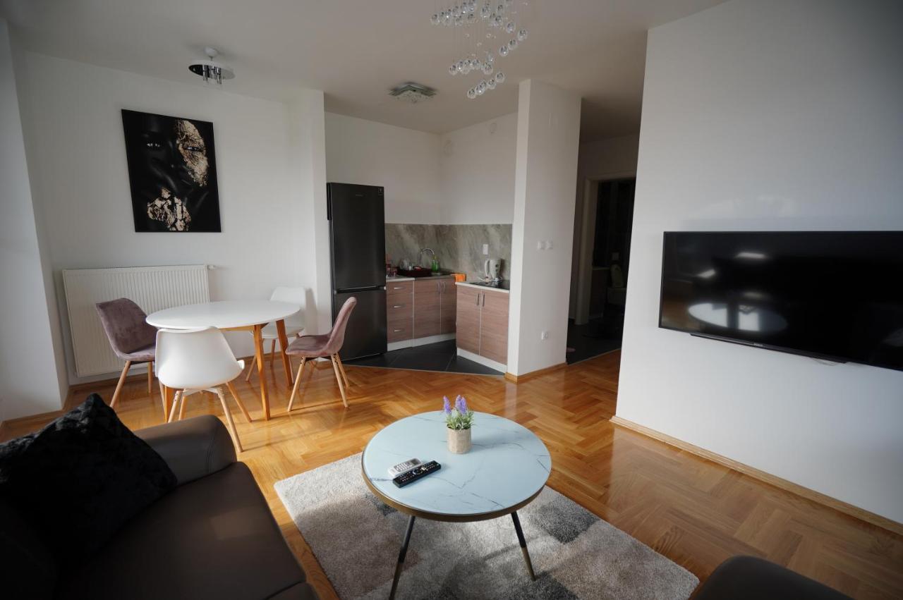 Apartman Venecija Banja Luka Exterior photo